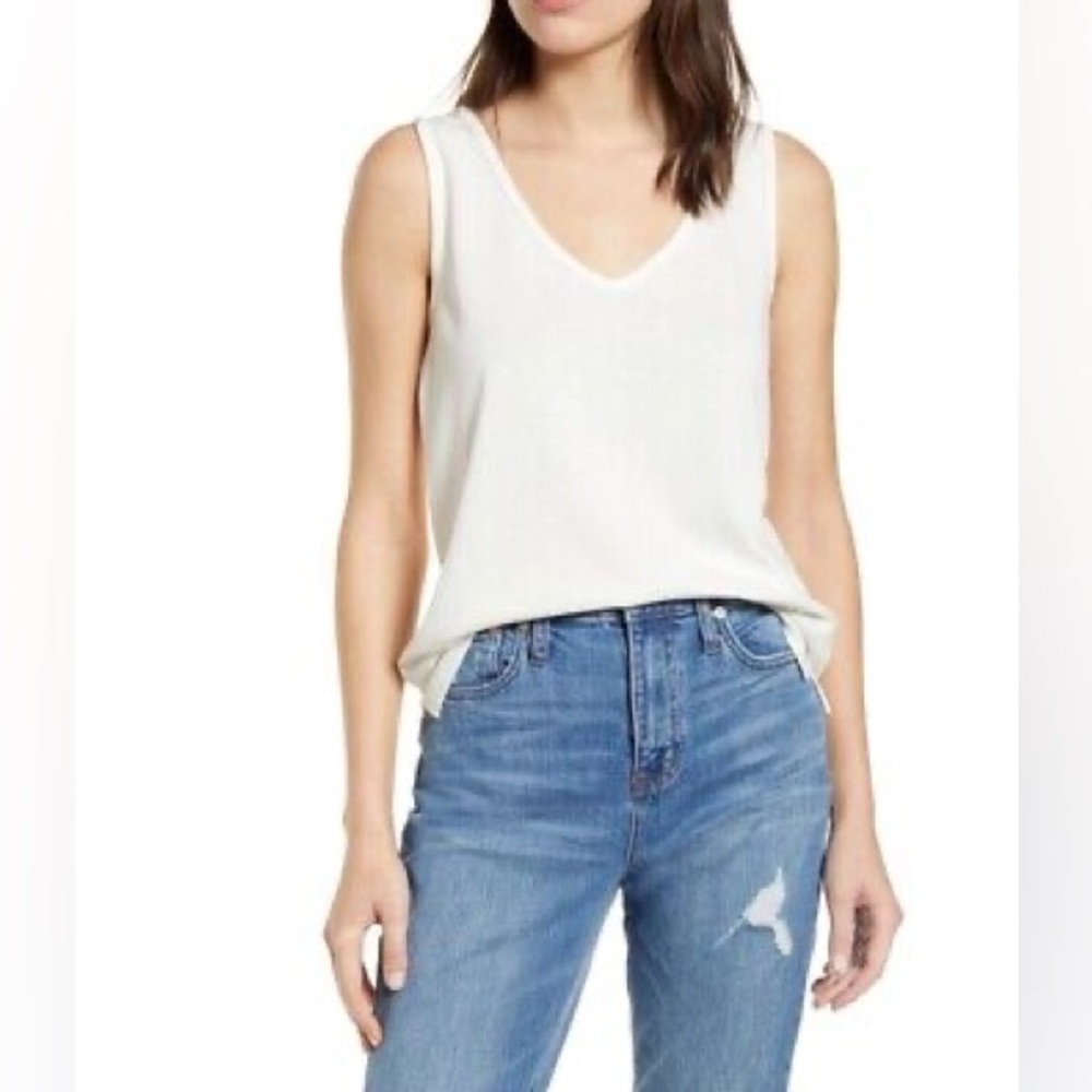 Madewell Tomboy V-Neck Tank Top size Medium